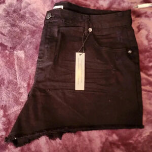 NWT Black Jean Shorts Womans Size 20 By Highway Jeans.